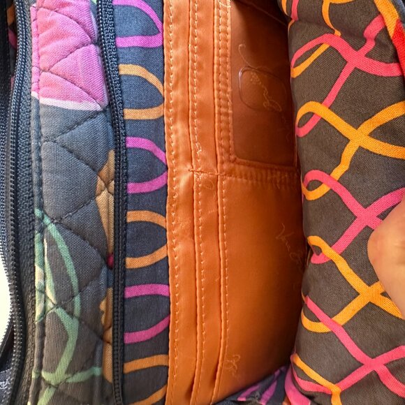 Vera Bradley Multicolor Floral Quilted Crossbody Bag 10" x 6 1/2" - Picture 7 of 7